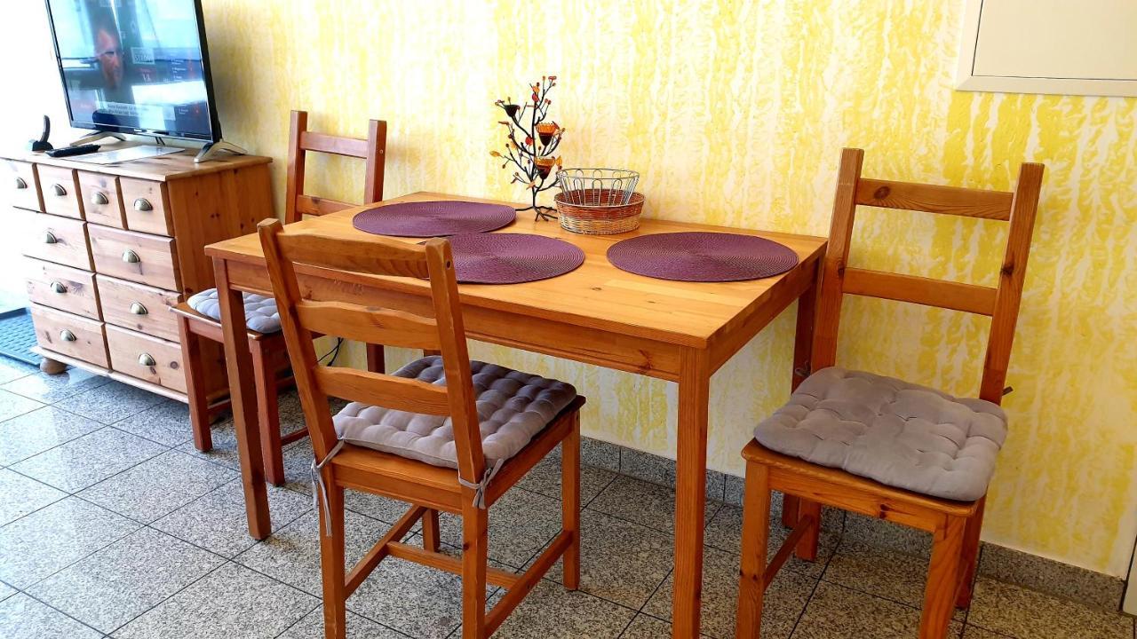 Apartmenthaus "Zum Lowen" Heidelberg - Ziegelhausen Eksteriør billede