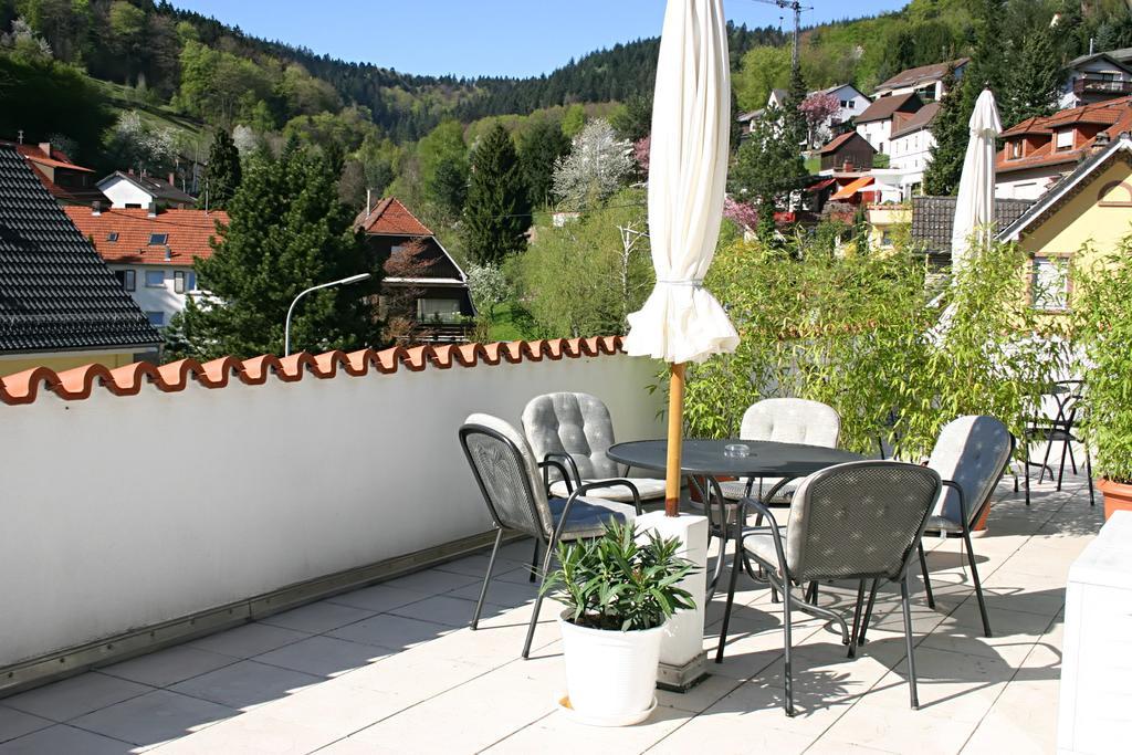 Apartmenthaus "Zum Lowen" Heidelberg - Ziegelhausen Eksteriør billede