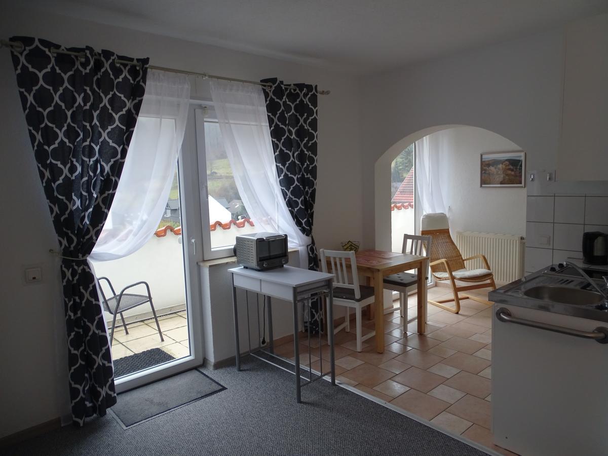 Apartmenthaus "Zum Lowen" Heidelberg - Ziegelhausen Eksteriør billede